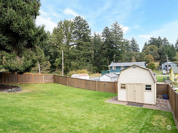 2nd image of 7001 S Wapato Street