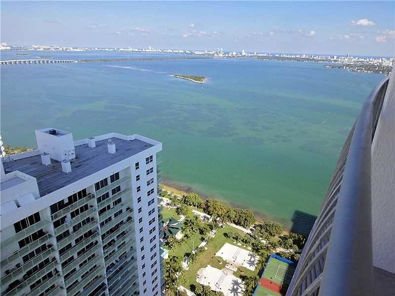 1st image of 1750 N Bayshore Dr APT 2707