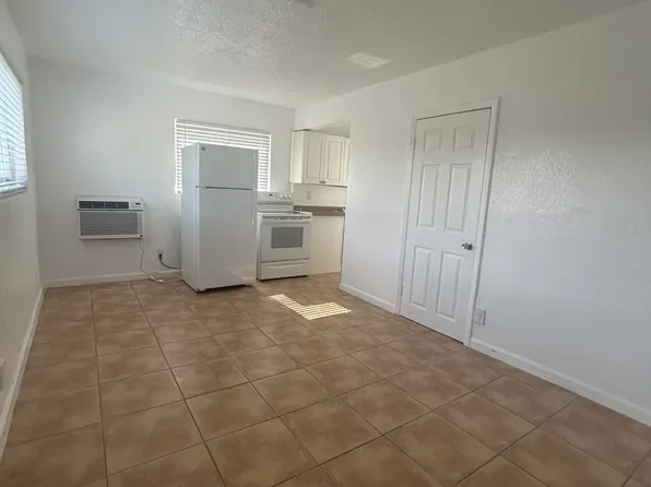 620 NW 7th Ave, Pompano Beach, FL