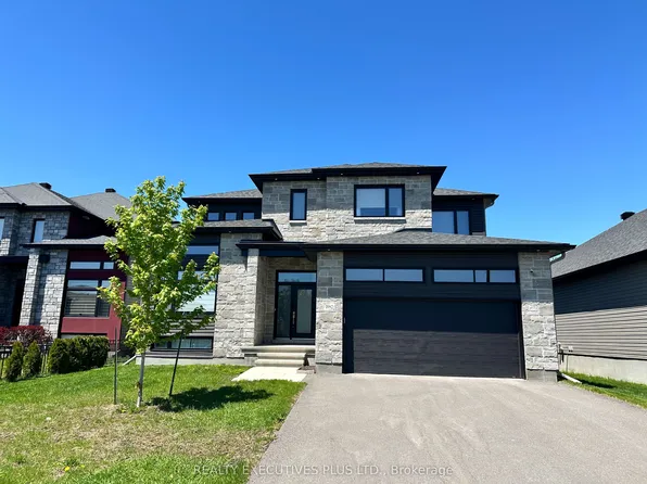 1082 Docteur Corbeil Blvd, Clarence Rockland, ON K4K 0E9