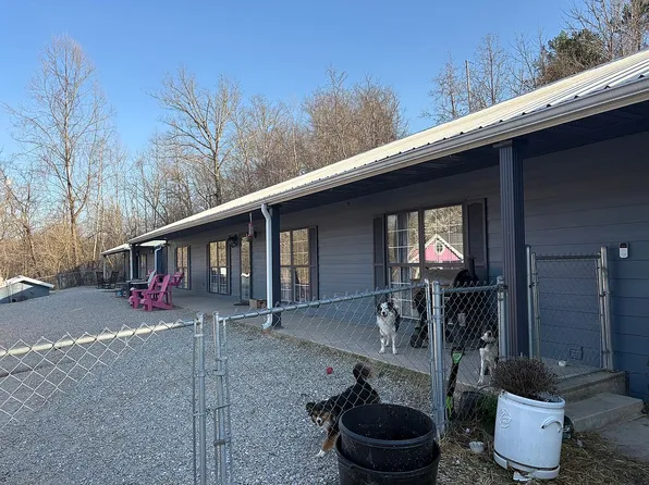 1035 Jacksfork Rd, Mountain View, MO 65548