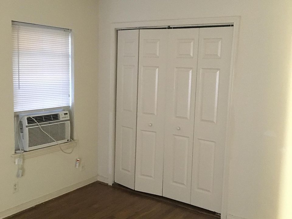 1st image of 1502 Driscoll St APT 2