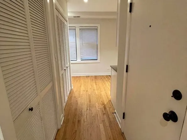 3138 N Seminary, 3138 N Seminary Ave #1B, Chicago, IL 60657