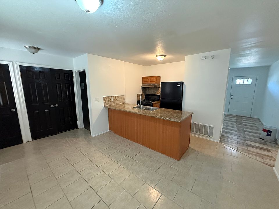 1st image of 1518 Peterson Ave