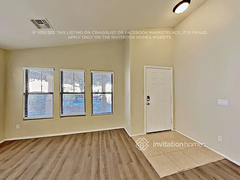 11577 W Yuma St — Photo 3