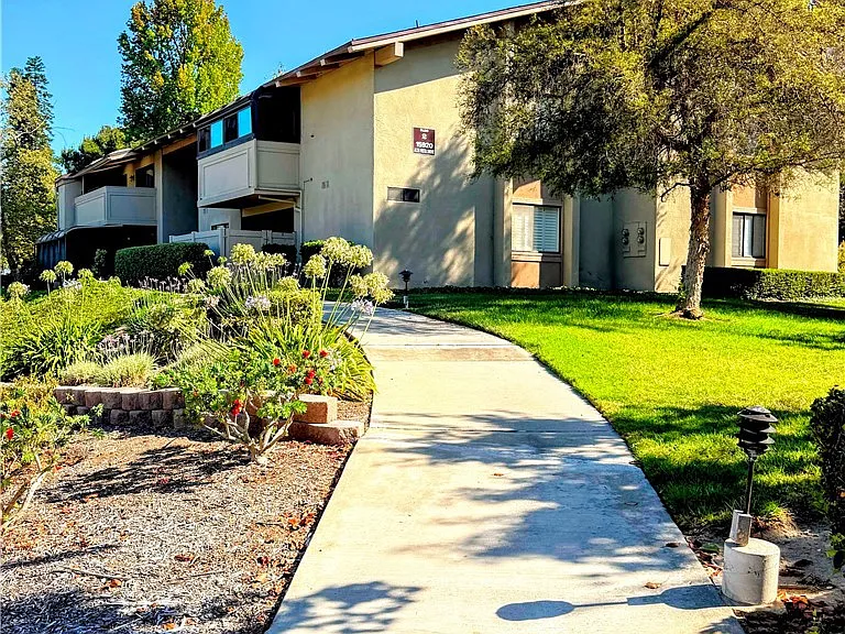 15920 Alta Vista Dr #F — Photo 2