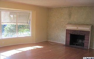 4th image of 4363 York Blvd
