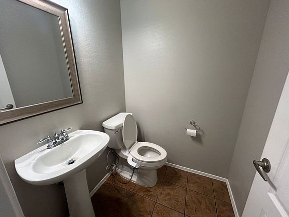 4th image of 17315 W Tara Ln
