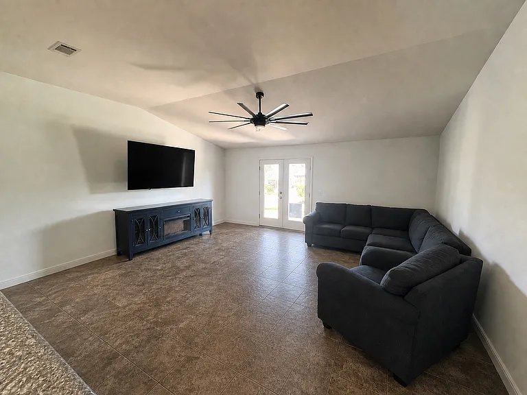 5506 Mill Race Cir — Photo 2