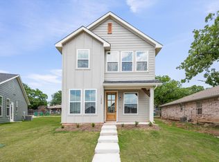 1230 Elm Ct, Runaway Bay, TX 76426