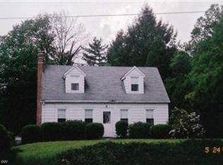 6776 S Cleveland Massillon Rd, Clinton, OH 44216