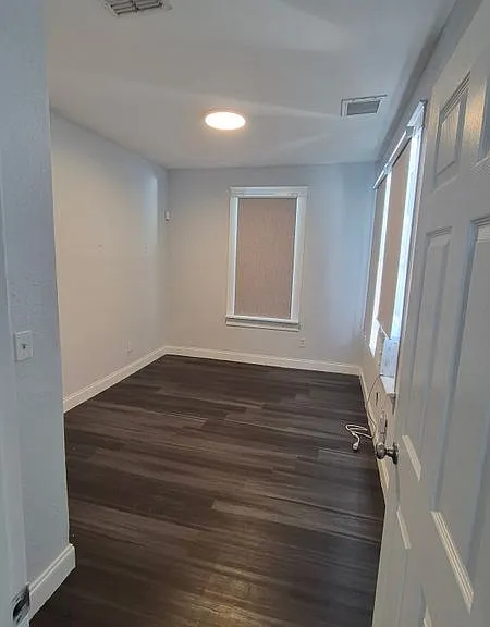 3112 N 16th St #COZY — Photo 3