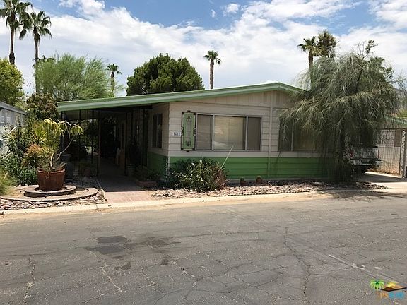 2nd image of 40 E Calle Del Sol