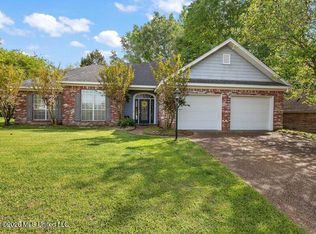 140 Raulston Dr, Jackson, MS 39272