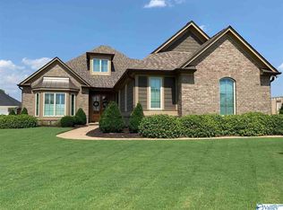 24290 Beacon Cir, Athens, AL 35613
