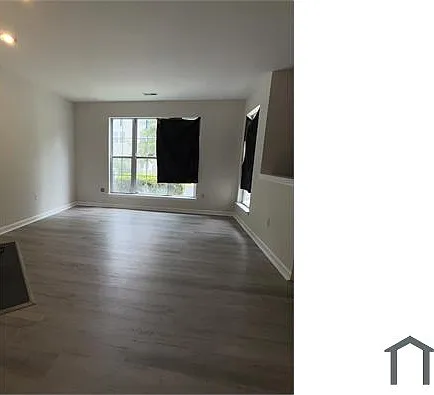 3 bed, $3,000 — Photo 4