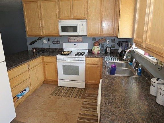 3rd image of 5757 Baywood Way