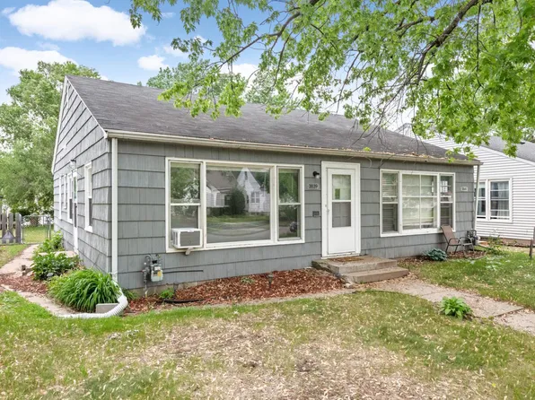 3839 Quail Ave N, Robbinsdale, MN 55422