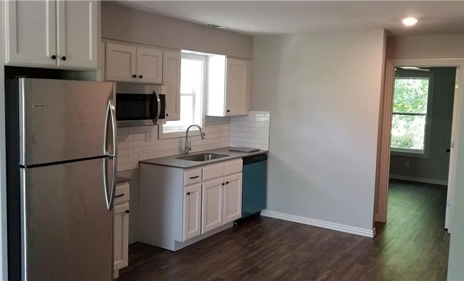 721 Taylor #1 - #4 — Photo 4