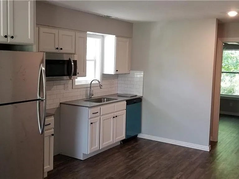 721 W Taylor St #1-4 — Photo 4