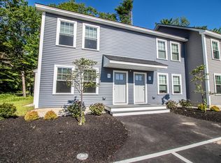 3 Heritage Ln #1, Kennebunk, ME 04043