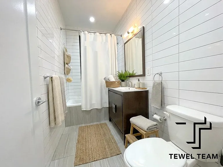 496 Manhattan Ave #4AA — Photo 11
