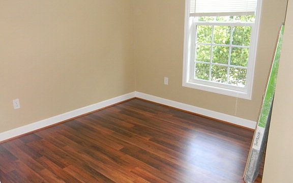 5th image of 55 Dumot Ct