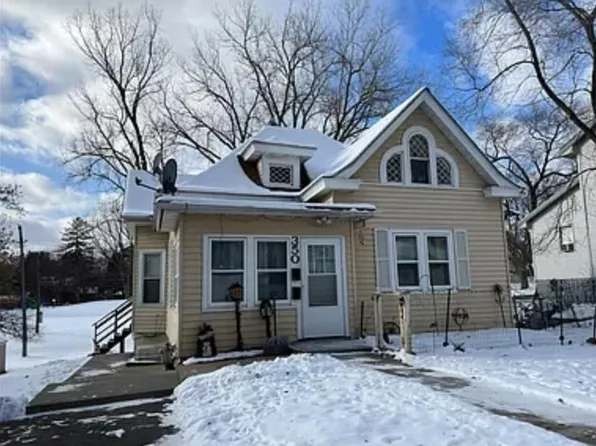 350 19th Ave N #2, Hopkins, MN 55343