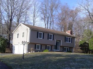53 Brookwood Dr, Branford, CT 06405