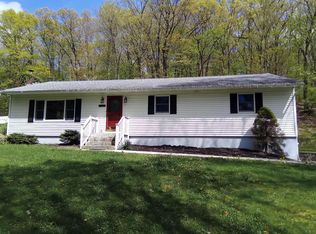 1185 Craigville Rd, Chester, NY 10918