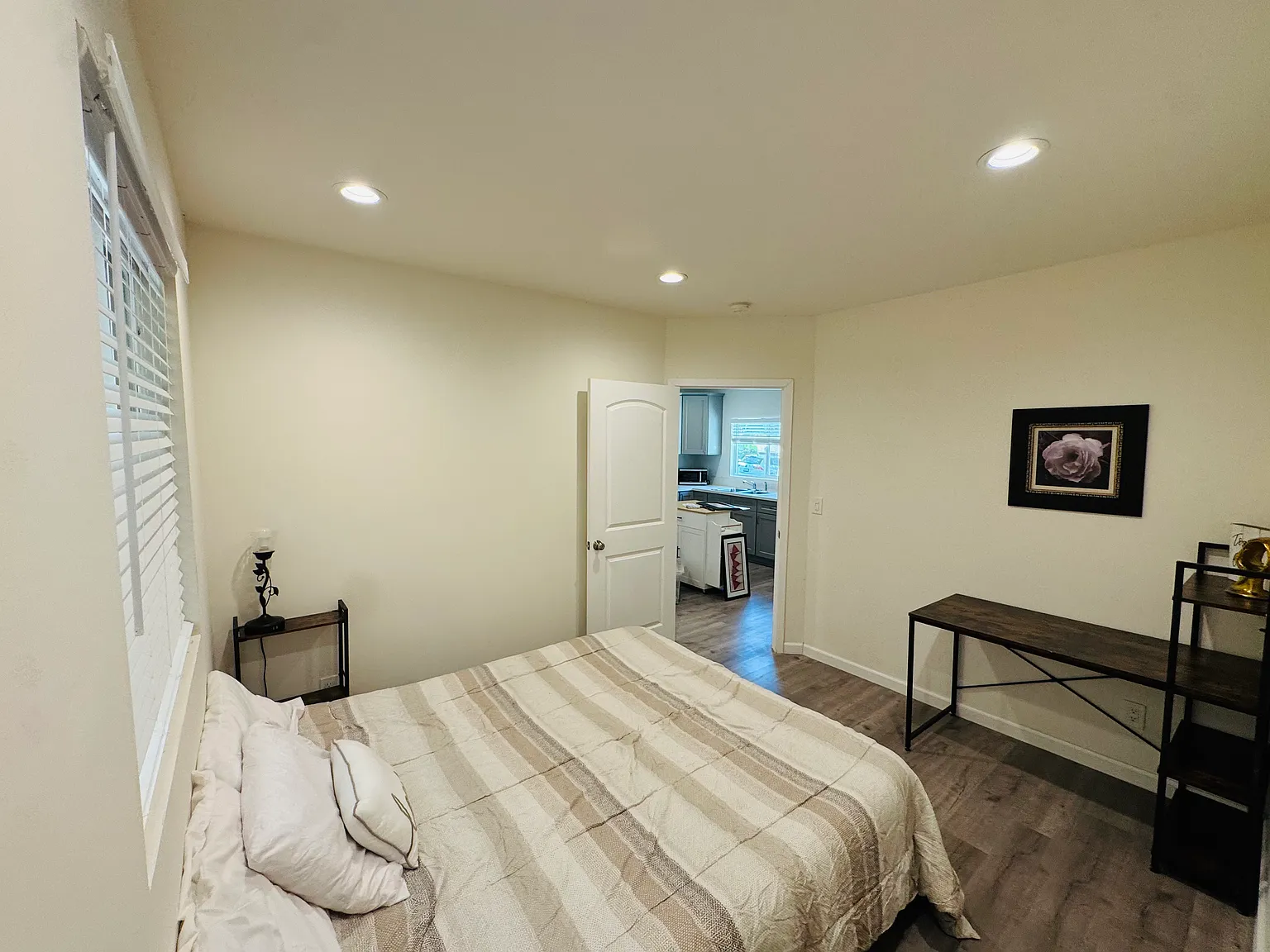 1 bed, 600 sqft, $2,500 — Photo 4