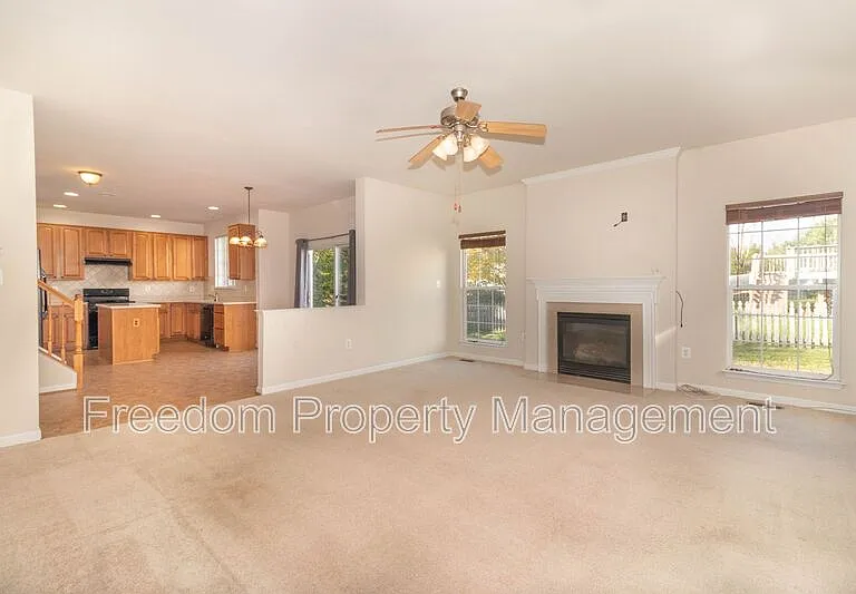 6758 Sutton Oaks Way — Photo 31