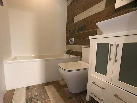 Rented by Evergreen Apartments BK | media 35