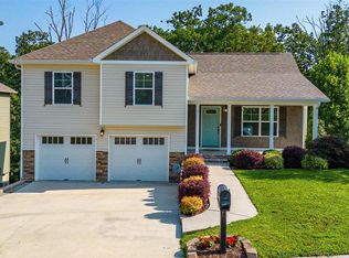 1841 Short Leaf Ln, Soddy Daisy, TN 37379