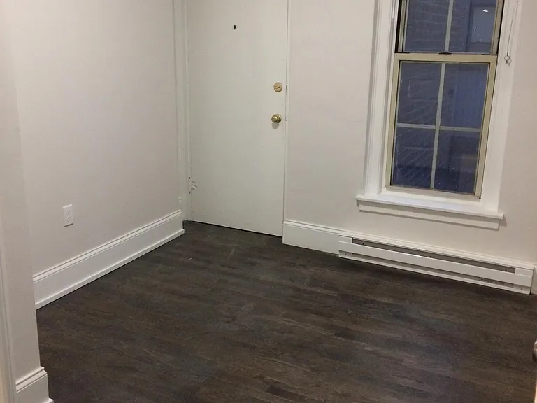 54 Clearway St #4 — Photo 5