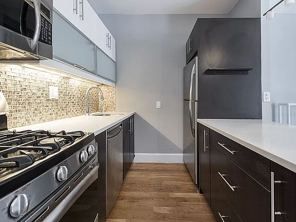 3rd image of 42 Meserole St #1