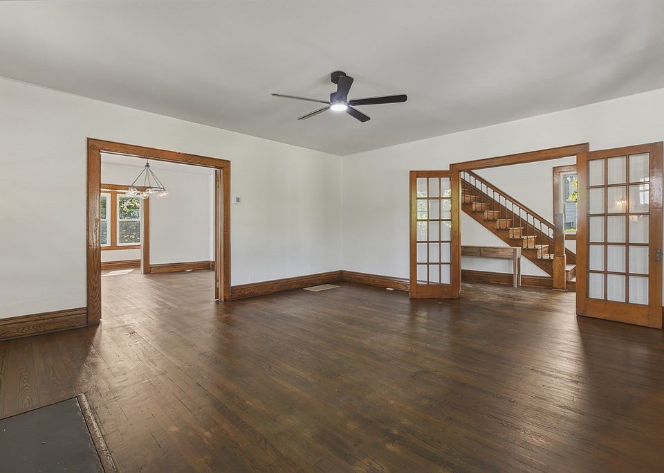 17th image of 426 S Fayette St