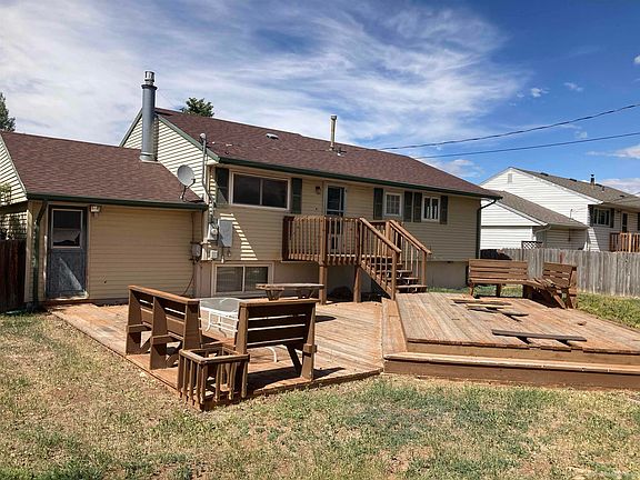 3rd image of 1318 Palmer Dr