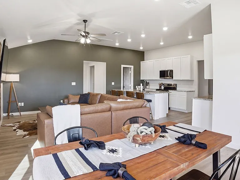 6237 Poppy Dr — Photo 9