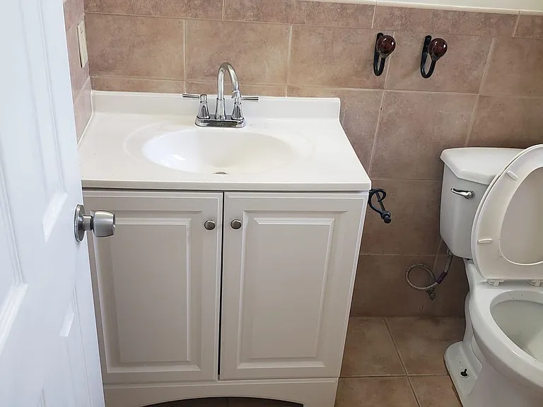 978 SW 10th Dr — Photo 21