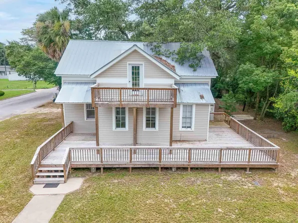 436 Park Ave, Defuniak Springs, FL 32435