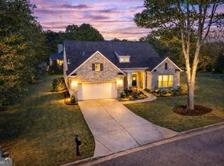 900 Ravenwood Way, Canton, GA 30115
