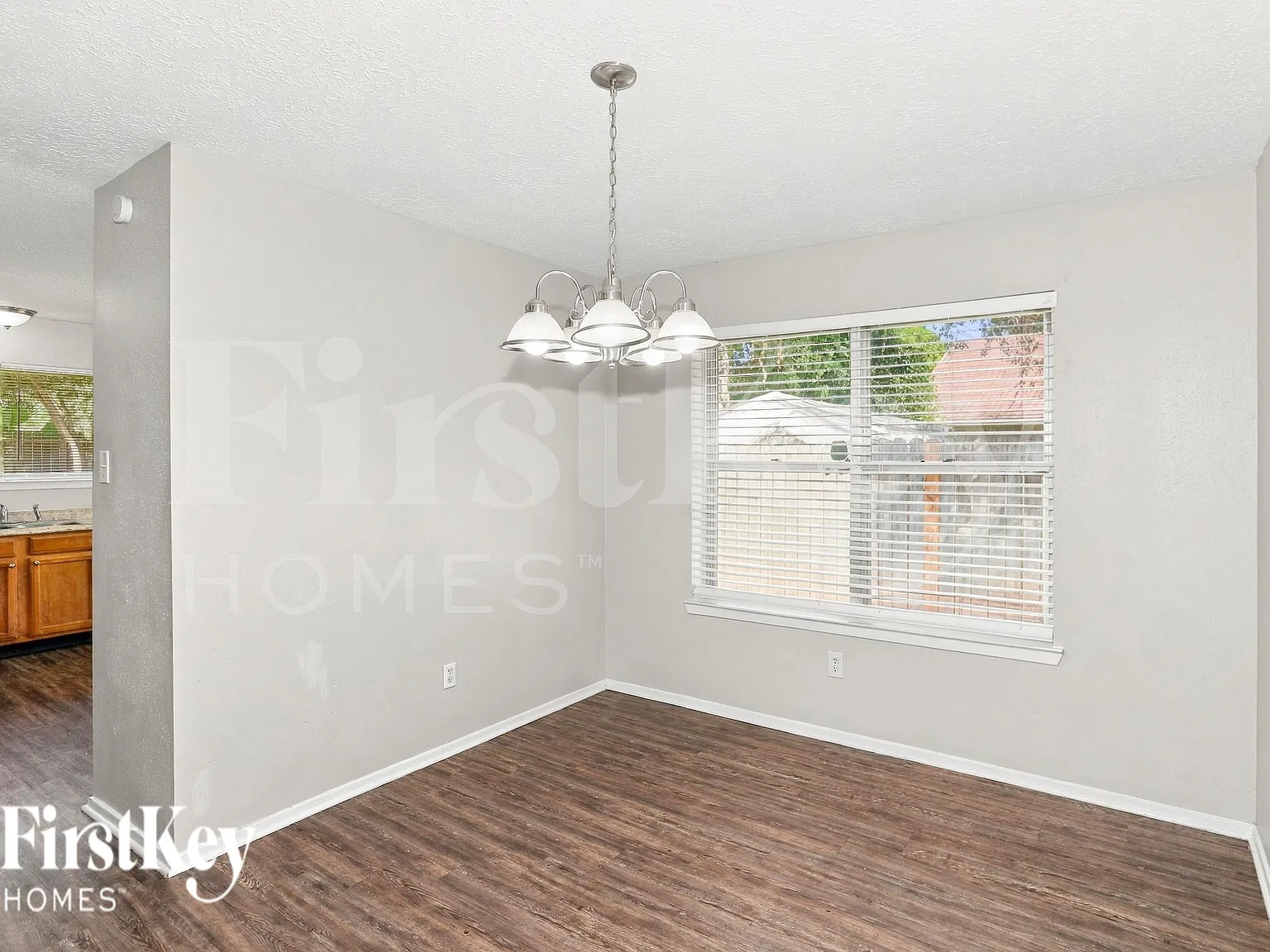 3 bed, 2.0 bath, 1636 sqft, $1,625 — Photo 4