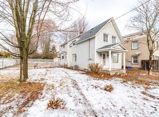 142 Hincks Ave W, Renfrew, ON K7V 3S9
