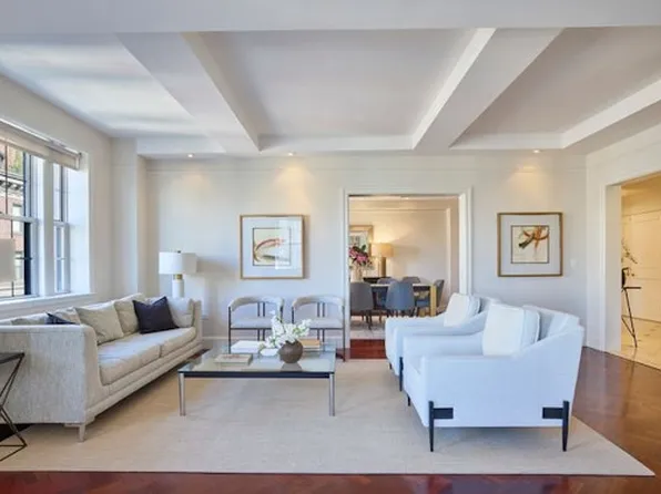 28 East 70th Street image 10 of 19