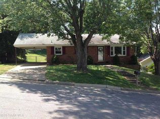 204 Earl St, Staunton, VA 24401