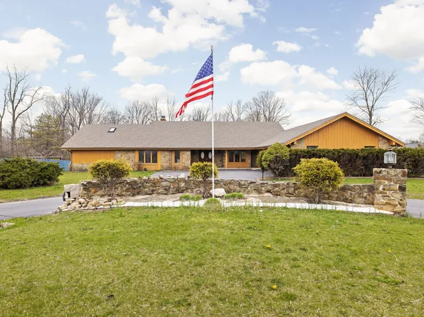 6820 Cabernet Way, Indianapolis, IN 46278