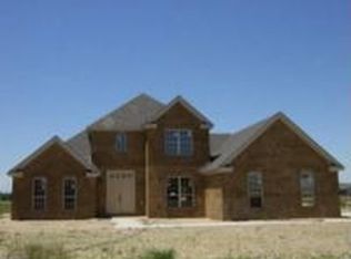 1004 Pin Oak Dr, West Memphis, AR 72301