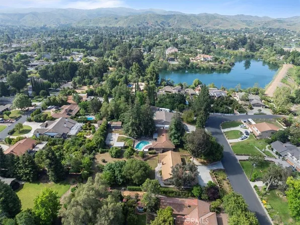 1094 Hacienda Dr, Simi Valley, CA 93065