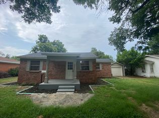 4759 Stevens St, River Oaks, TX 76114